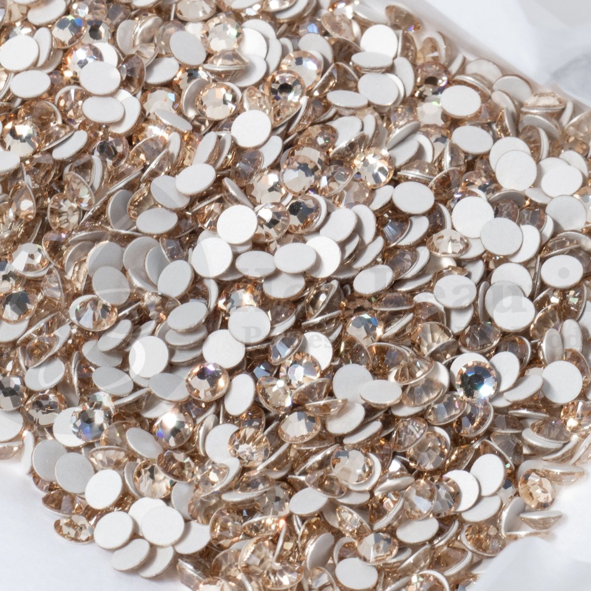 Crystal Honey (Champaign)| Preciosa MAXIMA | Round Flatback | Non Hotfix - Hey Beautiful Nail Supplies