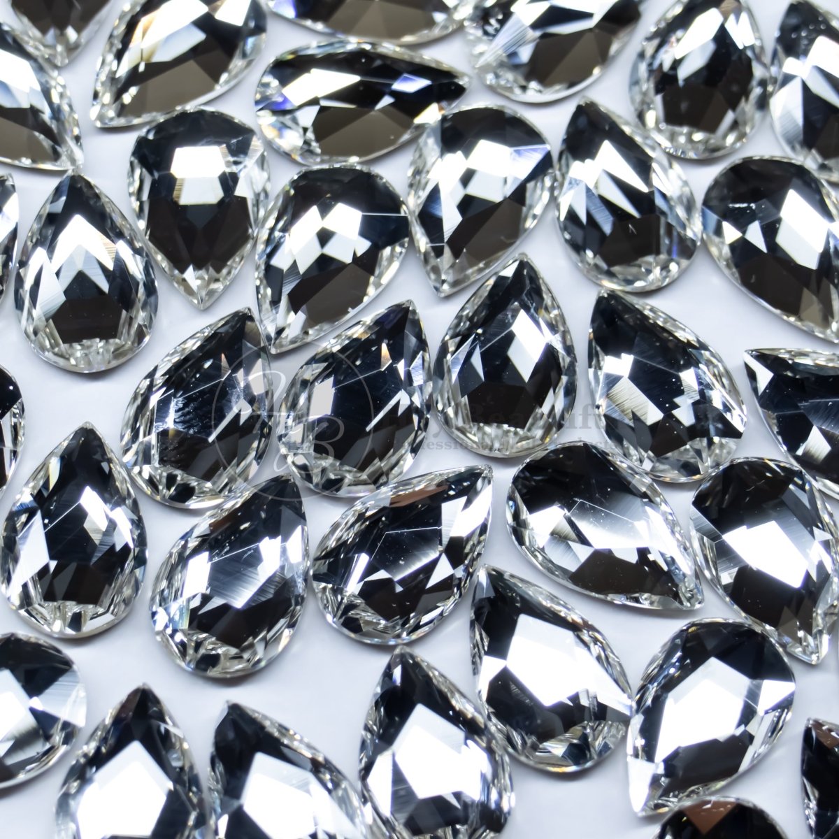 Pear | Crystal | Serinity Rhinestones Non Hotfix - Hey Beautiful Nail Supplies