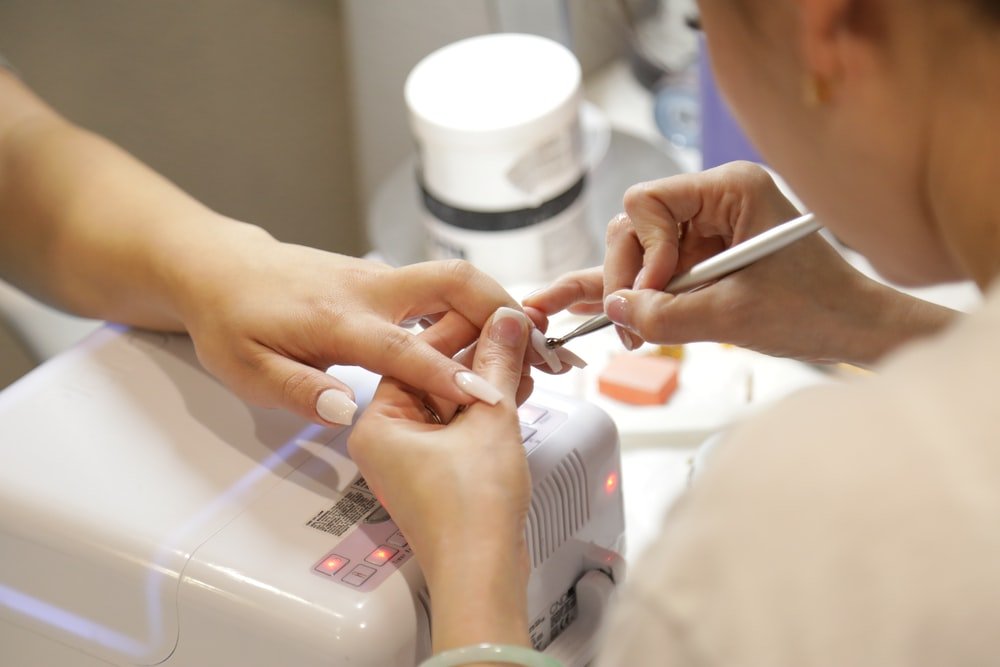 3 Reason Primers are Important for nail technicians - Hey Beautiful Nail Supplies