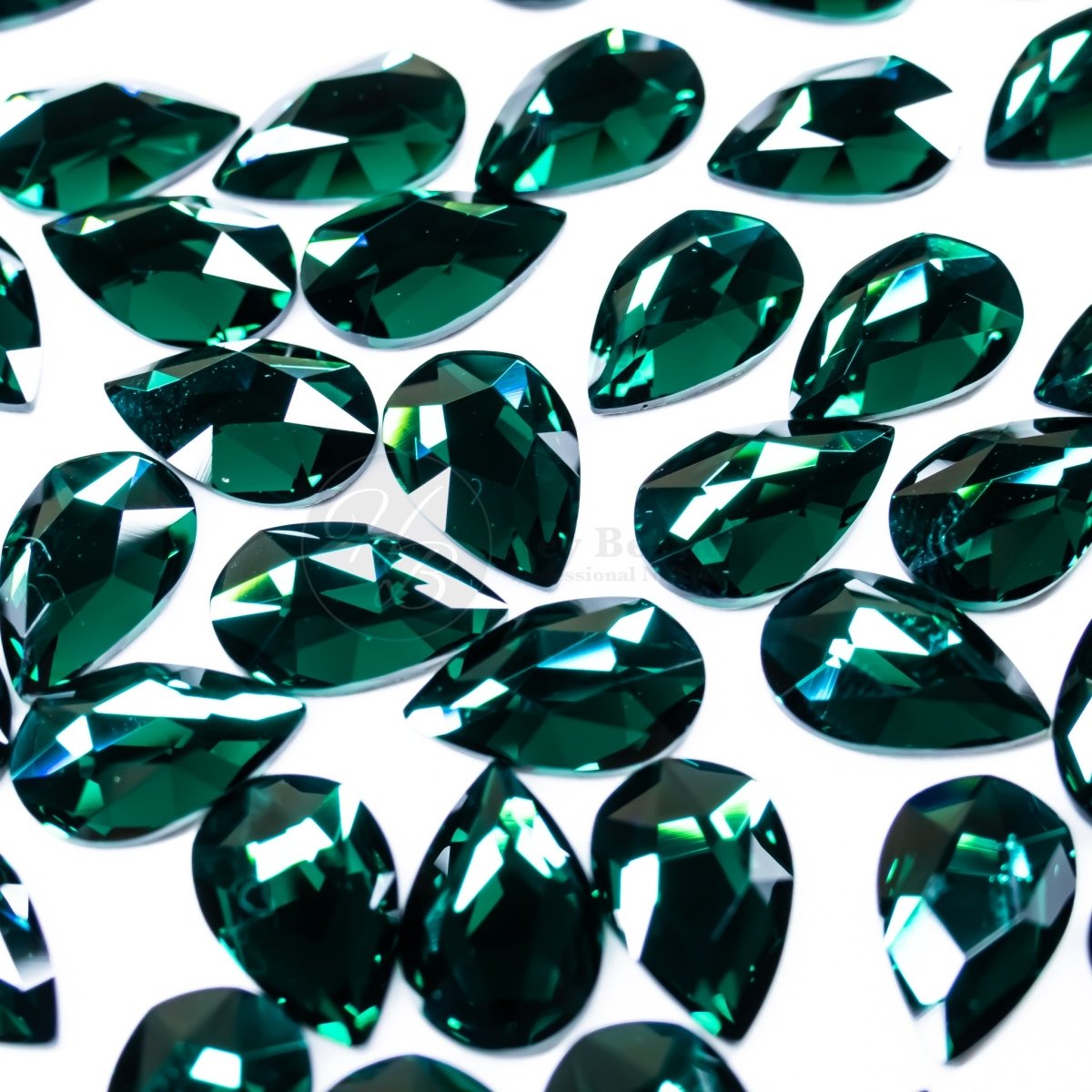 Pear | Emerald | Serinity Rhinestones Non Hotfix - Hey Beautiful Nail Supplies
